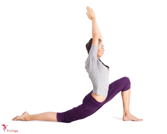 wassende halve maan / anjaneyasana