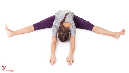 zittende hoek / upavistha konasana